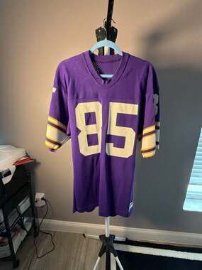 Vintage Sand-Knit Minnesota Vikings #85 Football Jersey Medium